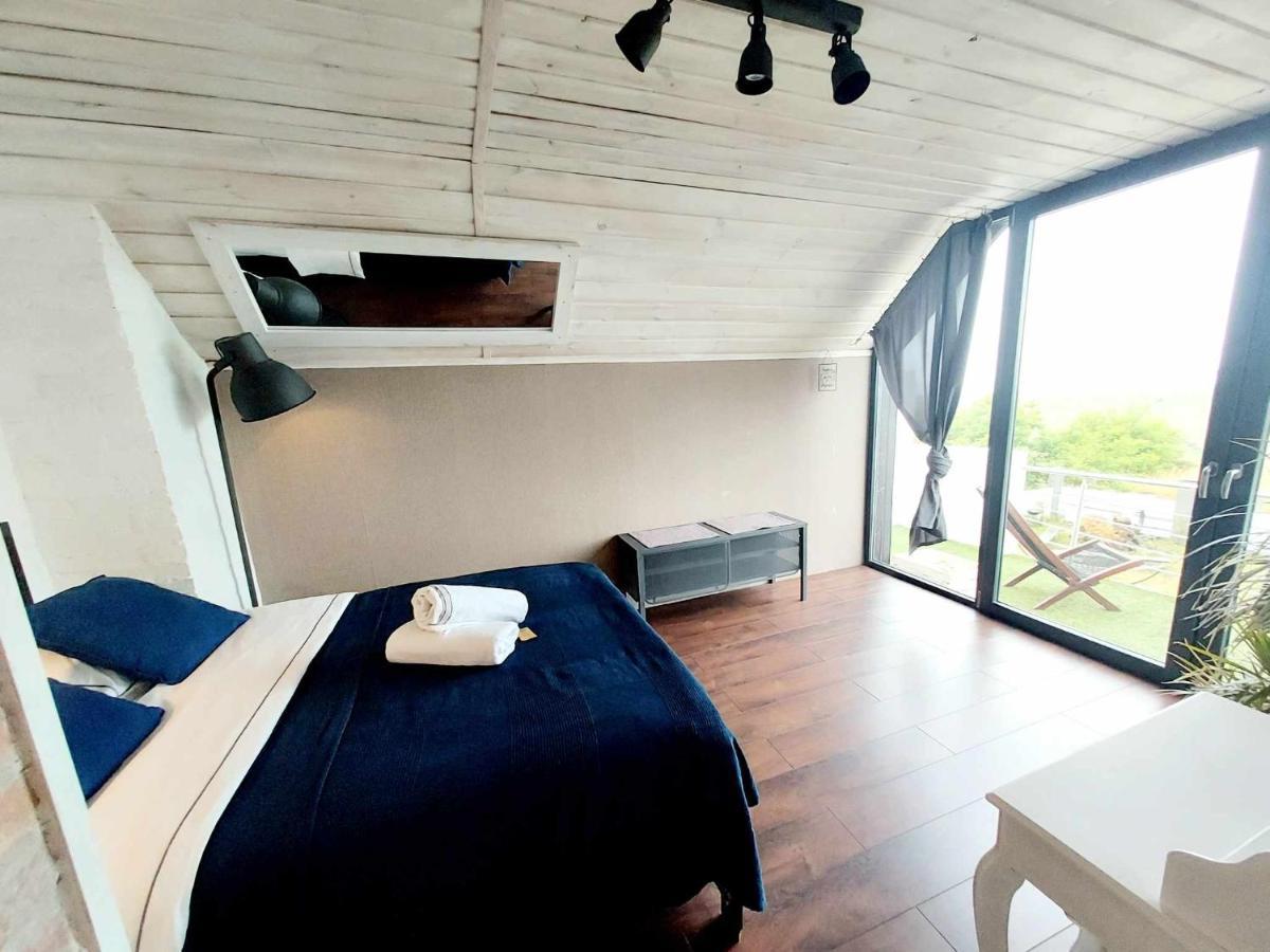 House Of Freedom With Sea View Sauna And Jacuzzi Oslonino Exterior photo